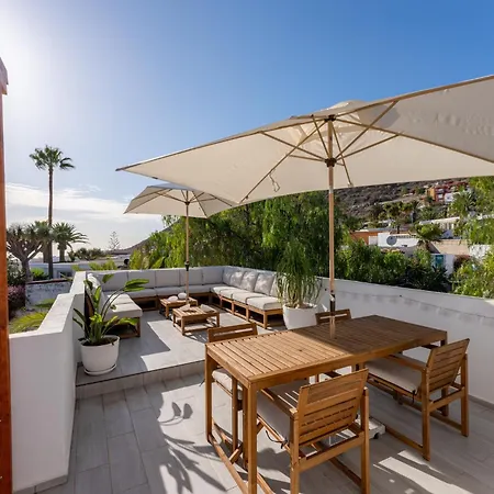 Gs Luxury With Stunning Views And A Solarium In Villa *
