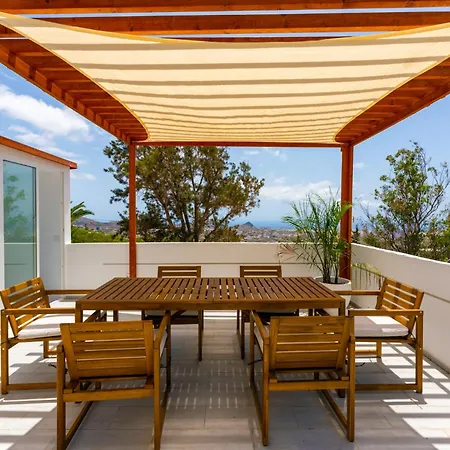 Gs Luxury With Stunning Views And A Solarium In