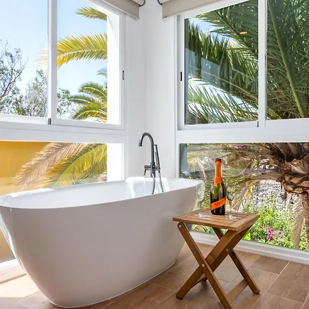 Gs Luxury With Stunning Views And A Solarium In Arona (Tenerife)