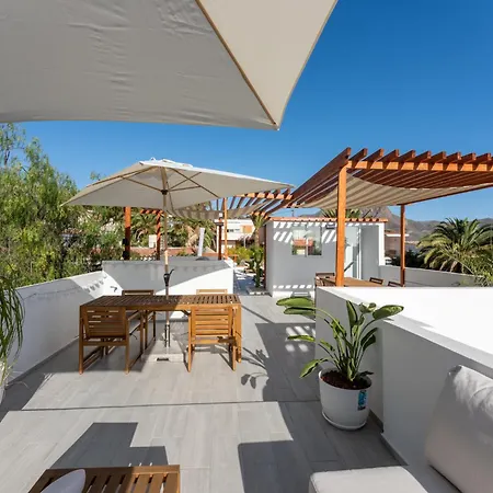 Gs Luxury With Stunning Views And A Solarium In Villa